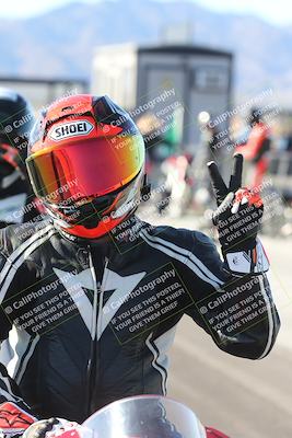 media/Dec-01-2025-Moto Forza (Mon) [[2daa91e15f]]/4-Around the Pits/